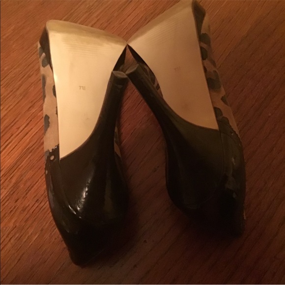 Marc Fisher Leopard Heels - Picture 6 of 6